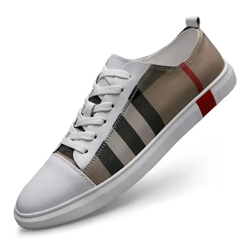 White sneaker with brown and black stripes on a white background, featuring the brand 'ENLEN&BENNA'.