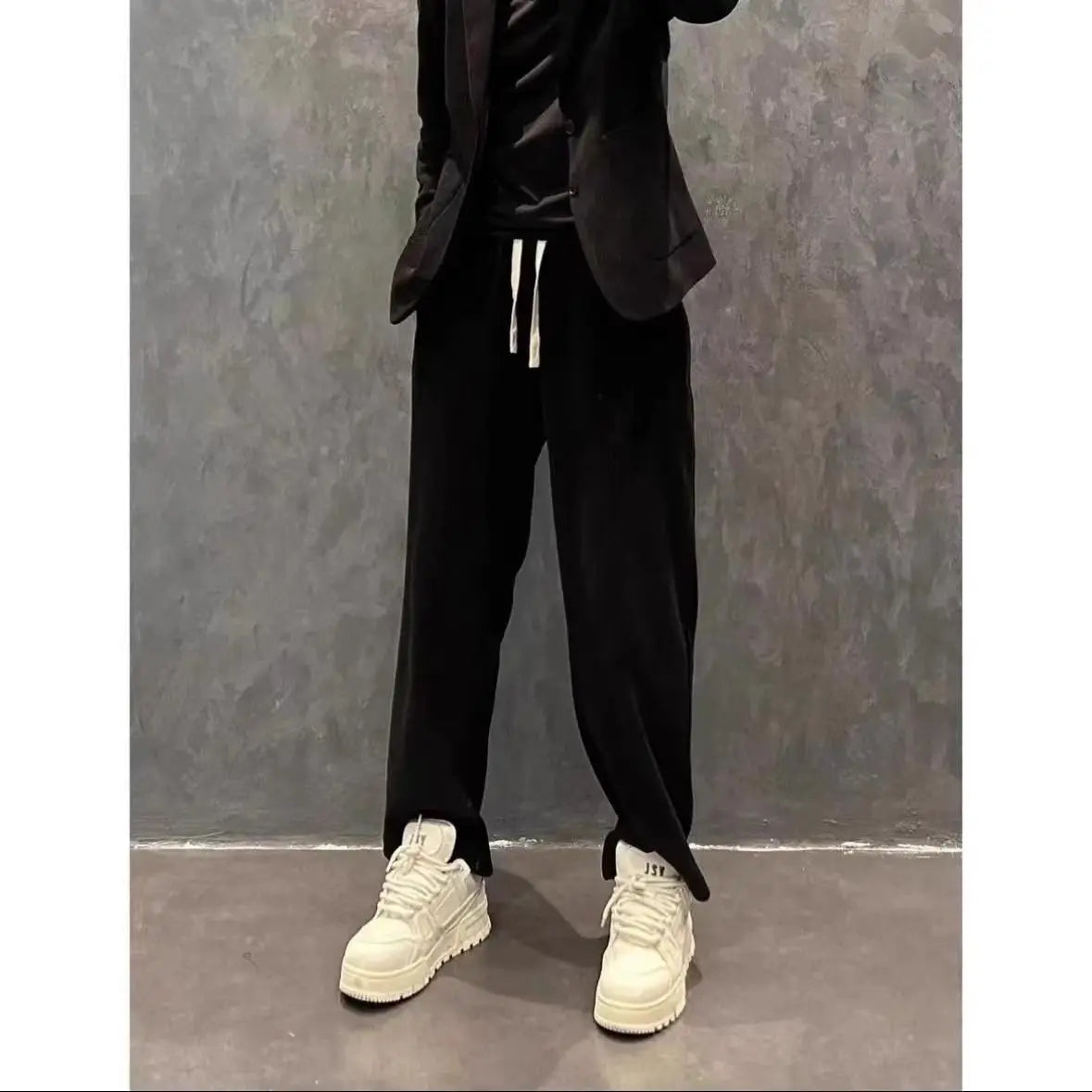 Dapper Duality Suit